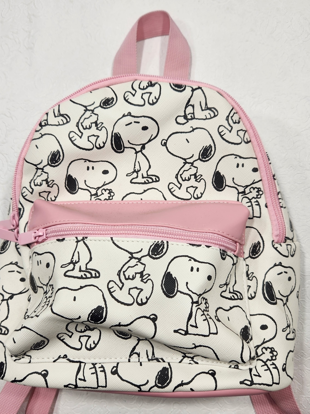 Bioworld X Peanuts Snoopy Mini Backpack